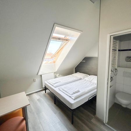 A&O Wien Stadthalle Екстер'єр фото